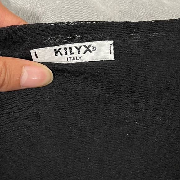 Made in Italy Vintage 00s boho black floral embroidered blouse with bell sleeves - Picture 10 of 10